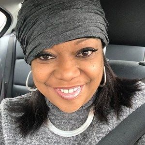 Meet your Posher, Valarie